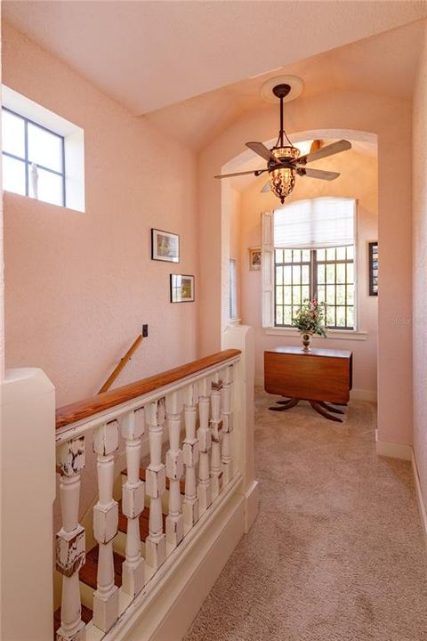 For Sale: $1,175,000 (3 beds, 3 baths, 2984 Square Feet)