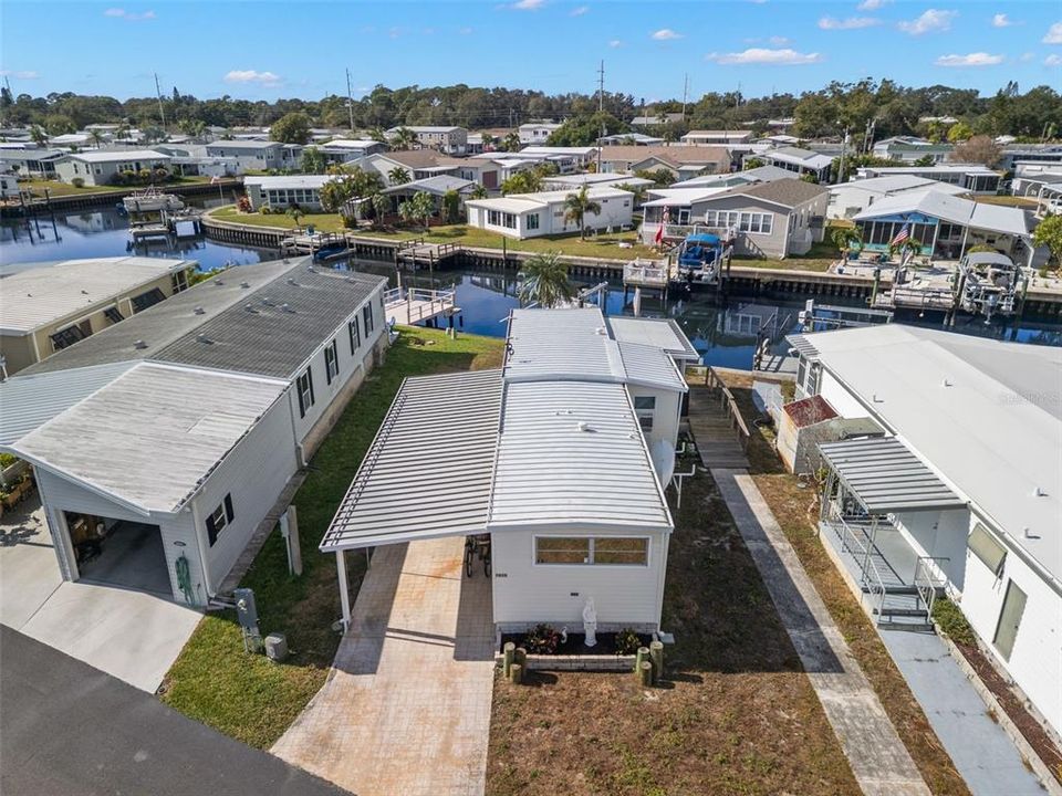 待售: $169,000 (2 贝兹, 1 浴室, 958 平方英尺)