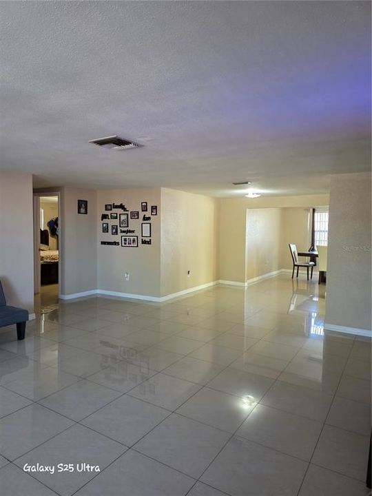 待售: $315,000 (3 贝兹, 2 浴室, 1704 平方英尺)