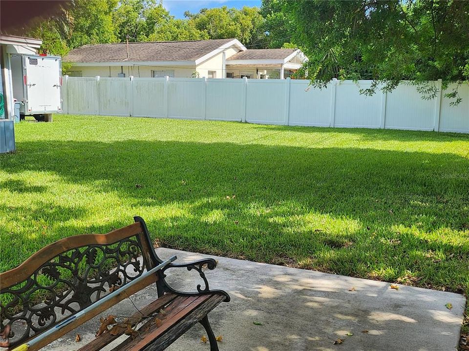 待售: $349,900 (2 贝兹, 1 浴室, 1124 平方英尺)