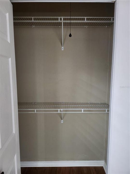 待售: $349,900 (2 贝兹, 1 浴室, 1124 平方英尺)