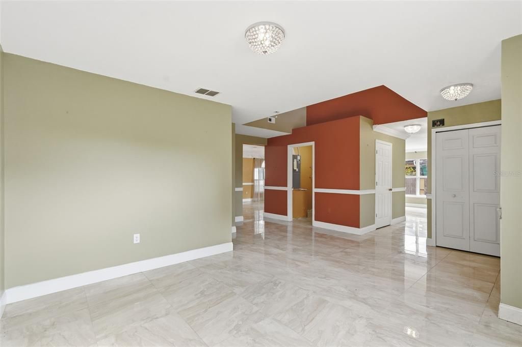 For Sale: $330,000 (4 beds, 2 baths, 2844 Square Feet)