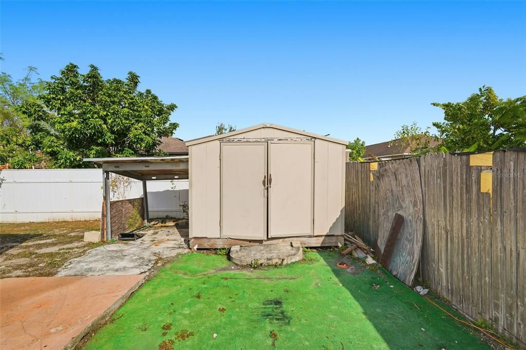 For Sale: $330,000 (4 beds, 2 baths, 2844 Square Feet)