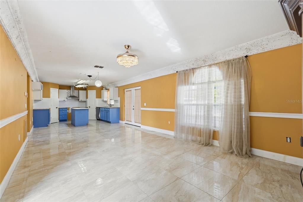 For Sale: $330,000 (4 beds, 2 baths, 2844 Square Feet)