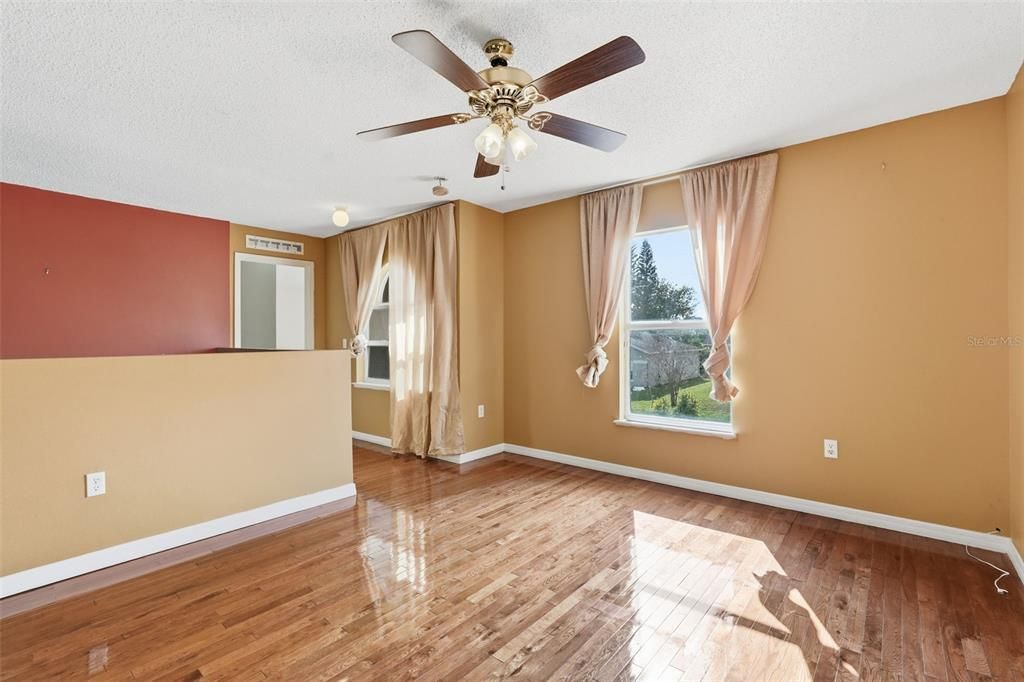 For Sale: $330,000 (4 beds, 2 baths, 2844 Square Feet)