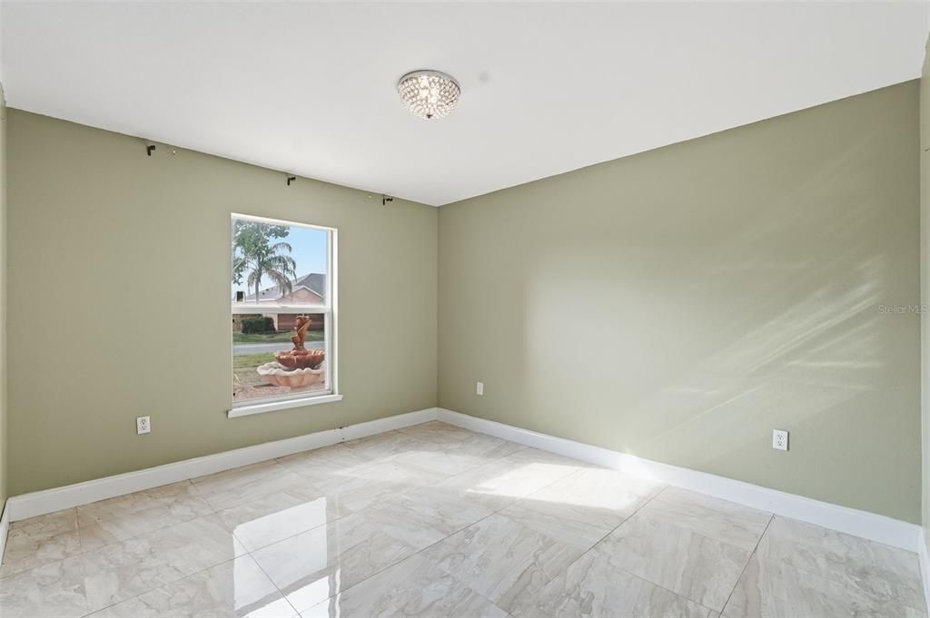 For Sale: $330,000 (4 beds, 2 baths, 2844 Square Feet)