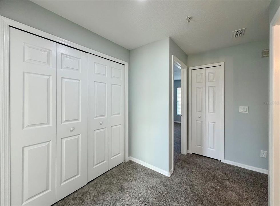 For Sale: $295,000 (3 beds, 2 baths, 1382 Square Feet)