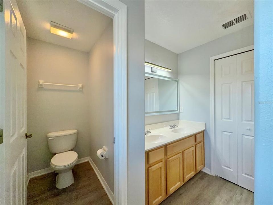 For Sale: $295,000 (3 beds, 2 baths, 1382 Square Feet)