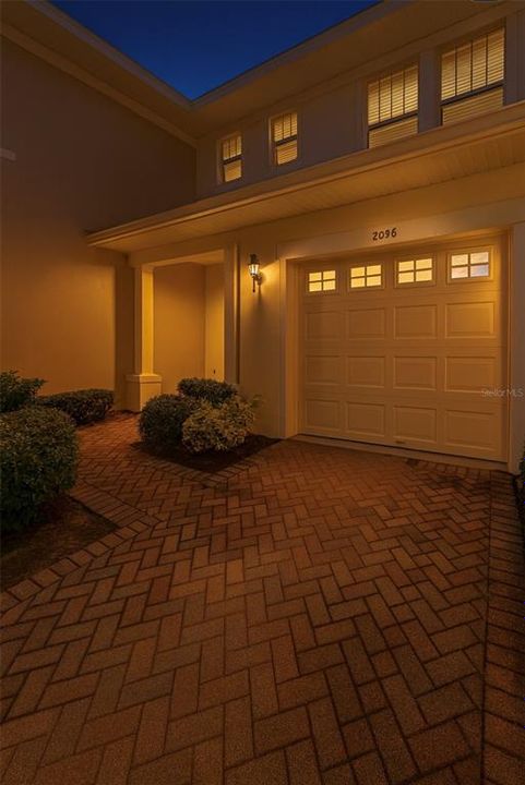 For Sale: $295,000 (3 beds, 2 baths, 1382 Square Feet)