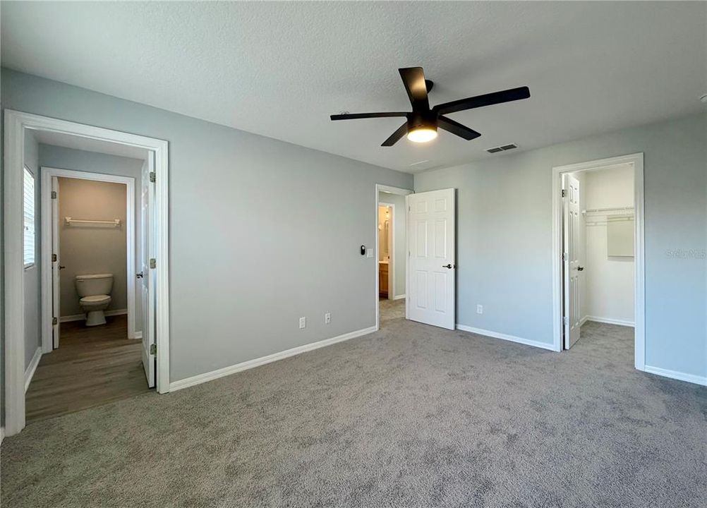 For Sale: $295,000 (3 beds, 2 baths, 1382 Square Feet)