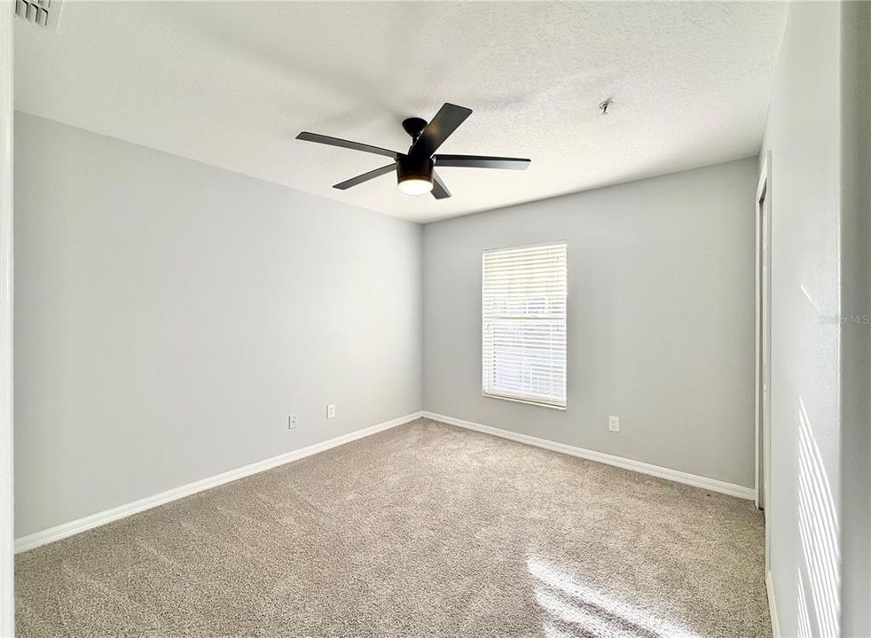 For Sale: $295,000 (3 beds, 2 baths, 1382 Square Feet)