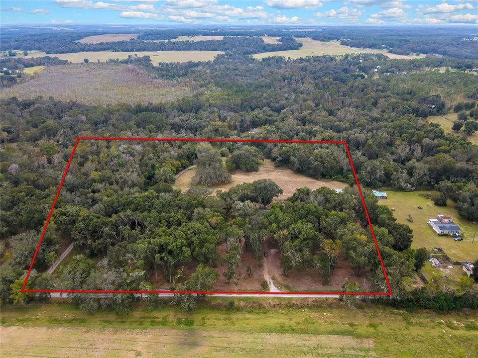 На продажу: $399,900 (3 спален, 2 ванн, 1512 Квадратных фут)