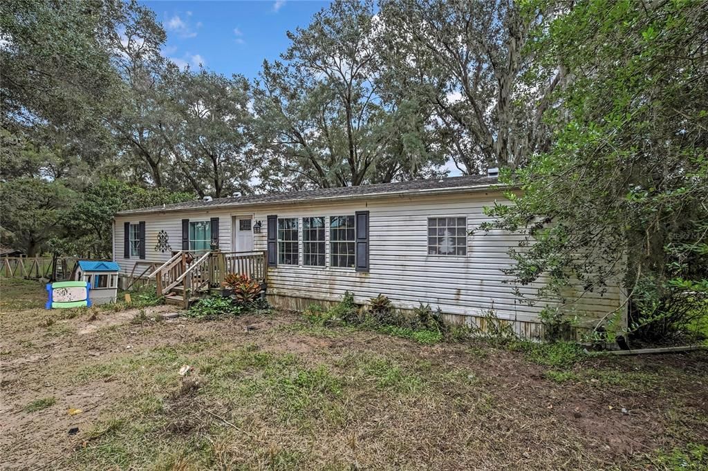 На продажу: $399,900 (3 спален, 2 ванн, 1512 Квадратных фут)