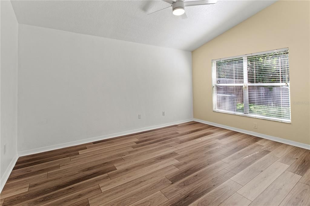 For Rent: $2,800 (3 beds, 2 baths, 1822 Square Feet)