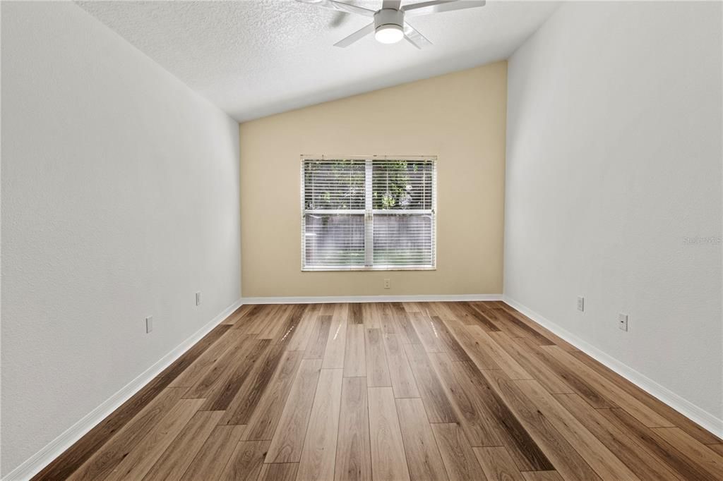 For Rent: $2,800 (3 beds, 2 baths, 1822 Square Feet)