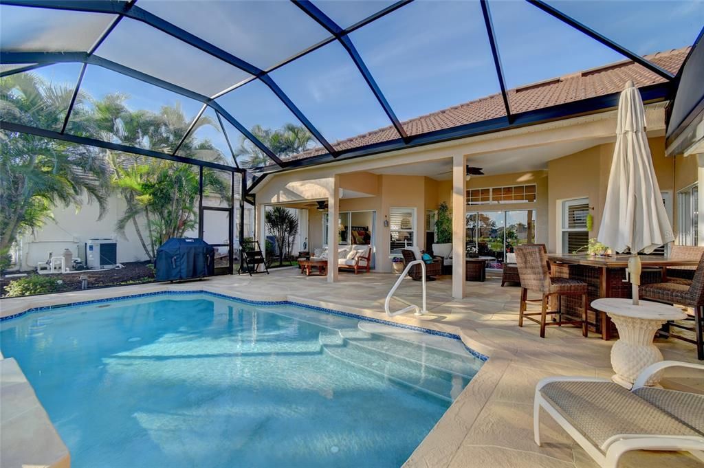 待售: $785,500 (4 贝兹, 2 浴室, 2339 平方英尺)