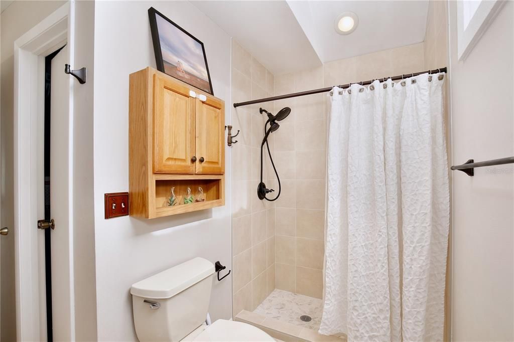 На продажу: $375,000 (3 спален, 2 ванн, 1479 Квадратных фут)