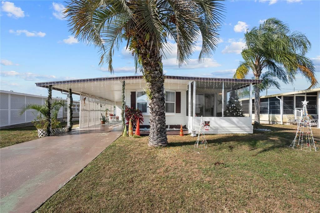 For Sale: $143,000 (2 beds, 1 baths, 1323 Square Feet)