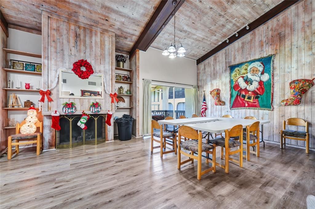 For Sale: $129,500 (1 beds, 1 baths, 540 Square Feet)