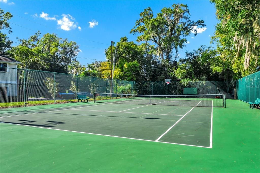 For Sale: $129,500 (1 beds, 1 baths, 540 Square Feet)