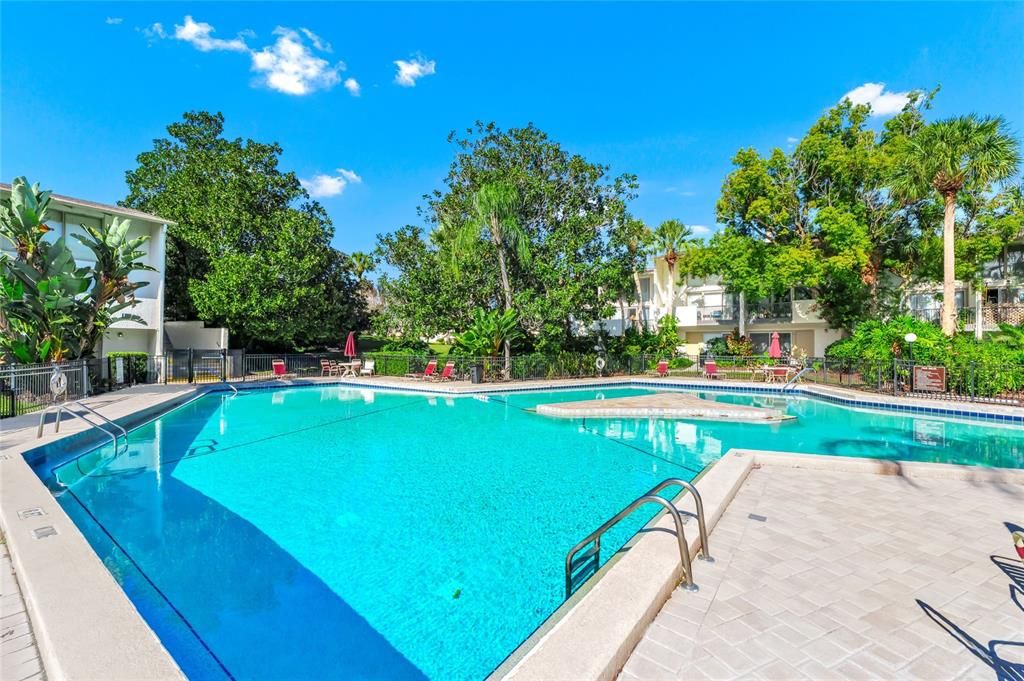 For Sale: $129,500 (1 beds, 1 baths, 540 Square Feet)