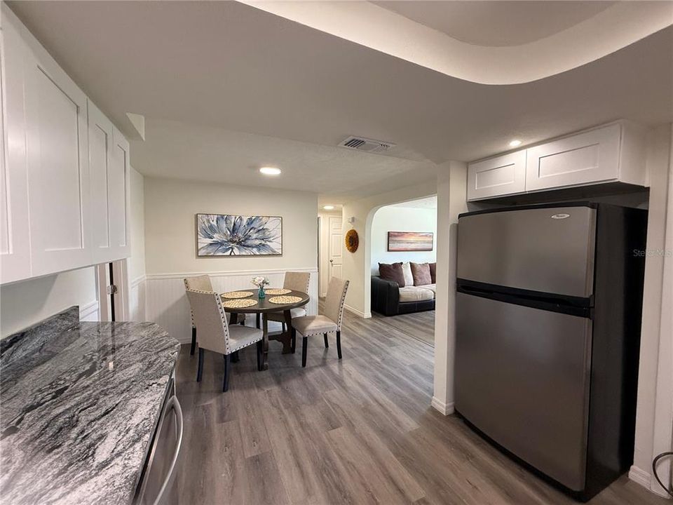 For Sale: $225,000 (3 beds, 1 baths, 1200 Square Feet)