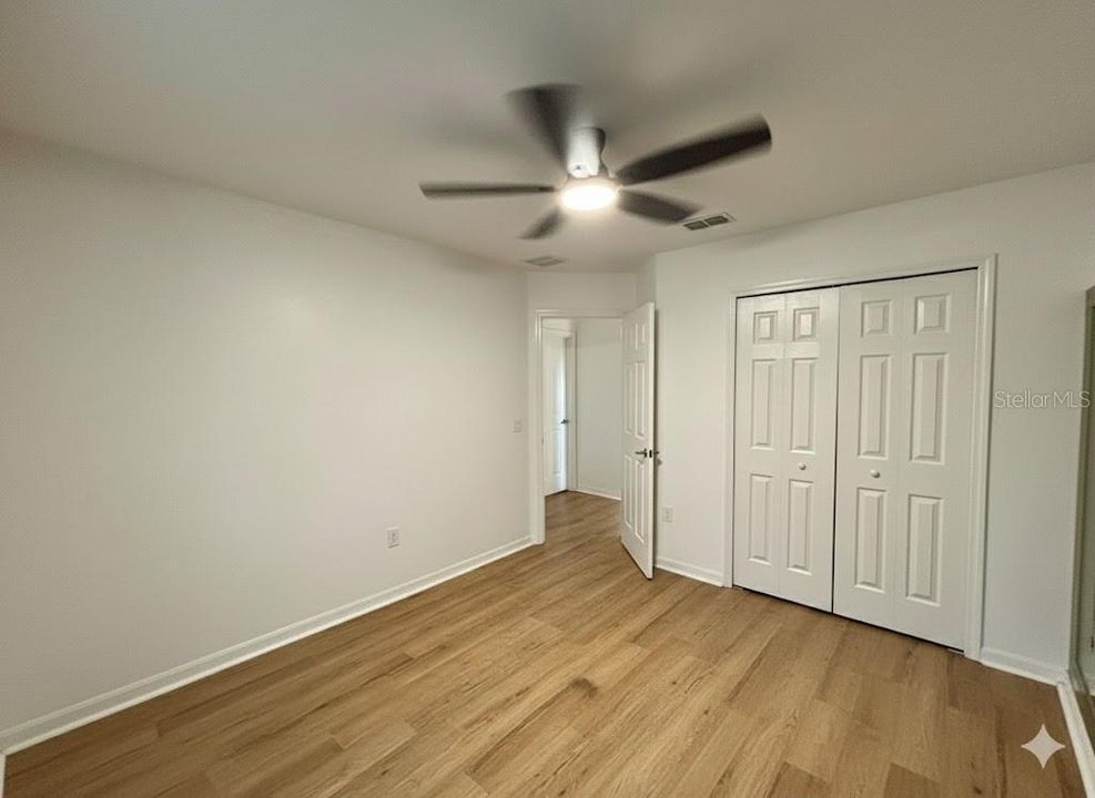 В аренду: $2,100 (4 спален, 2 ванн, 1910 Квадратных фут)