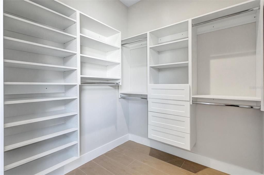 На продажу: $1,700,000 (4 спален, 4 ванн, 3601 Квадратных фут)