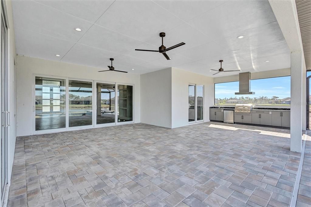 На продажу: $1,700,000 (4 спален, 4 ванн, 3601 Квадратных фут)