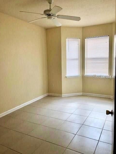 For Rent: $2,200 (3 beds, 2 baths, 1445 Square Feet)