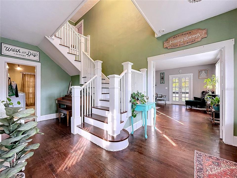 For Sale: $479,900 (4 beds, 2 baths, 2880 Square Feet)