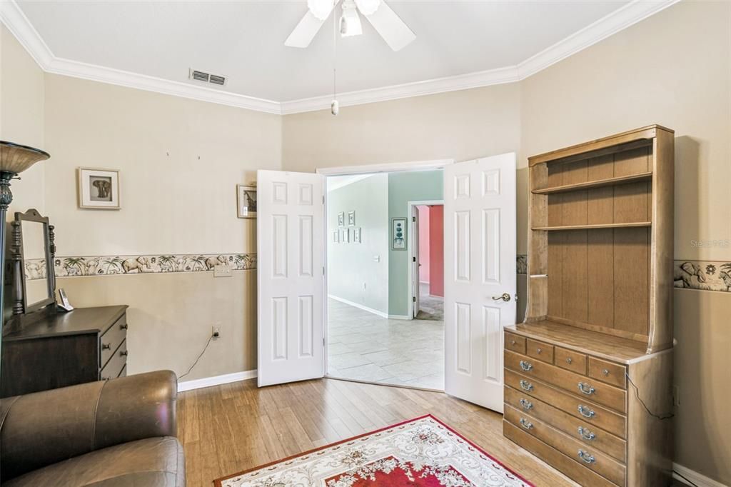 待售: $325,000 (2 贝兹, 2 浴室, 1472 平方英尺)