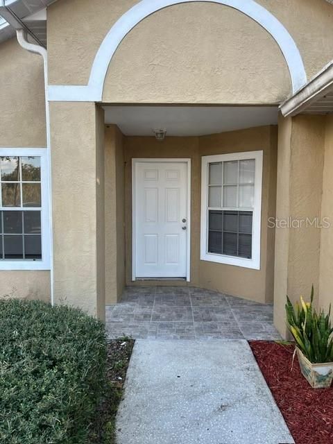 For Rent: $2,200 (3 beds, 2 baths, 1264 Square Feet)