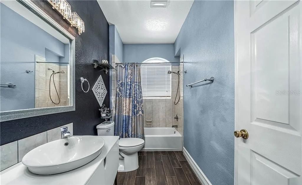 For Sale: $625,000 (4 beds, 3 baths, 4605 Square Feet)