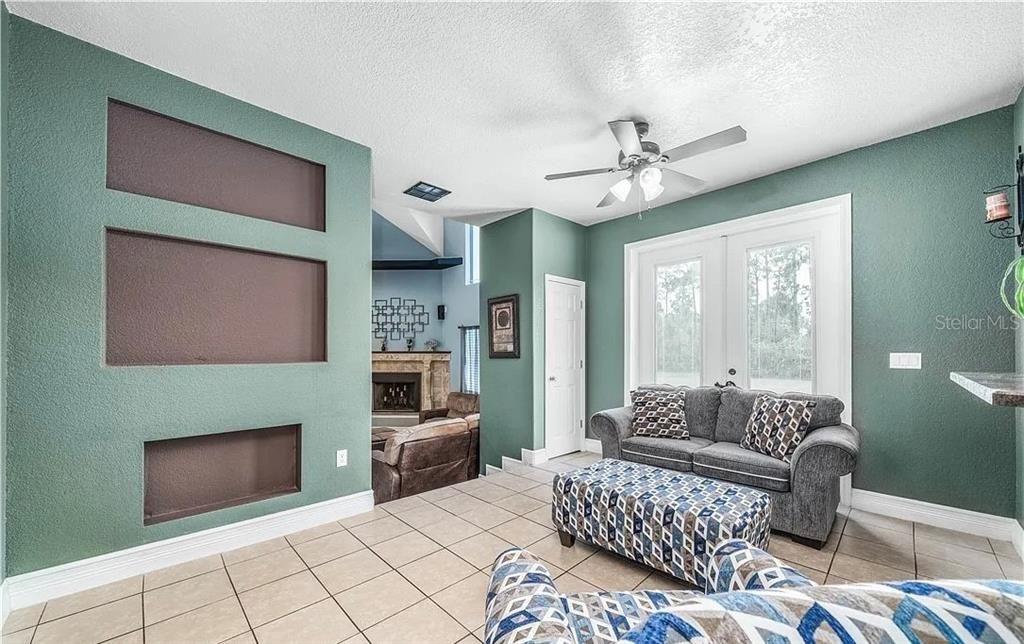 For Sale: $625,000 (4 beds, 3 baths, 4605 Square Feet)