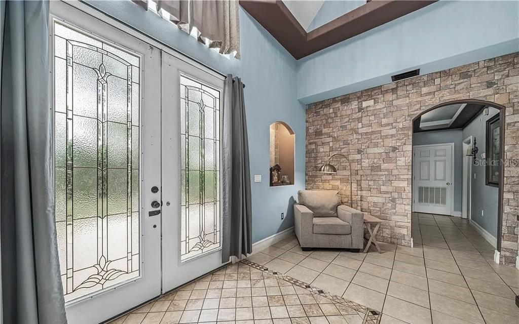 For Sale: $625,000 (4 beds, 3 baths, 4605 Square Feet)