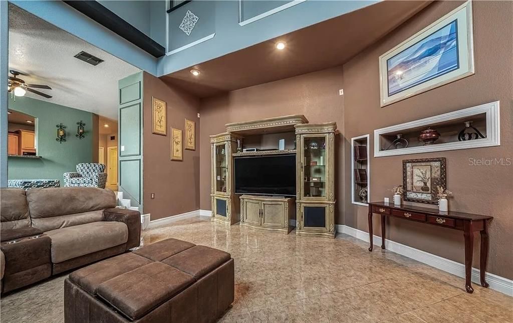 For Sale: $625,000 (4 beds, 3 baths, 4605 Square Feet)