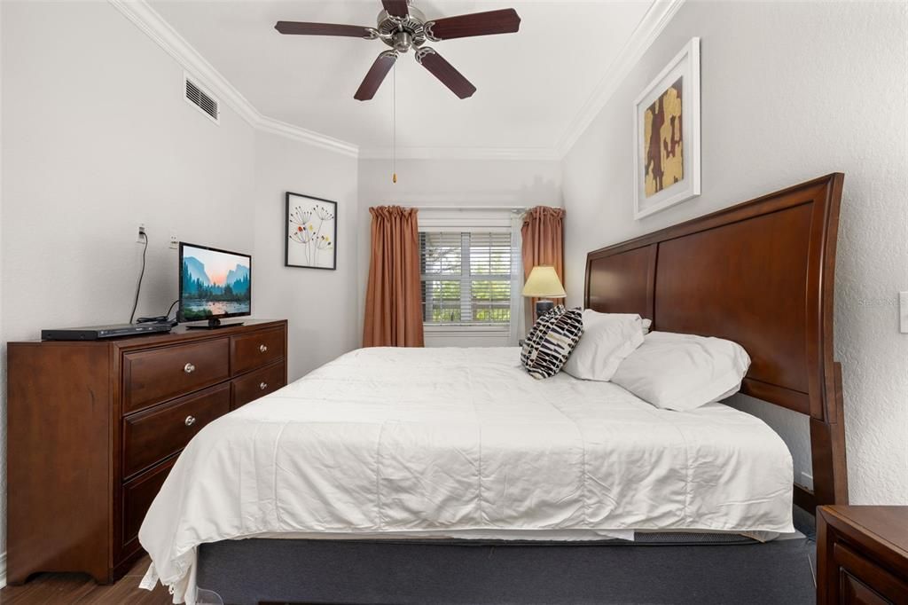 В аренду: $2,300 (3 спален, 3 ванн, 1630 Квадратных фут)