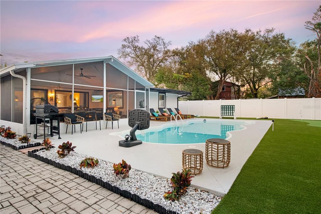 For Sale: $639,900 (5 beds, 2 baths, 2188 Square Feet)