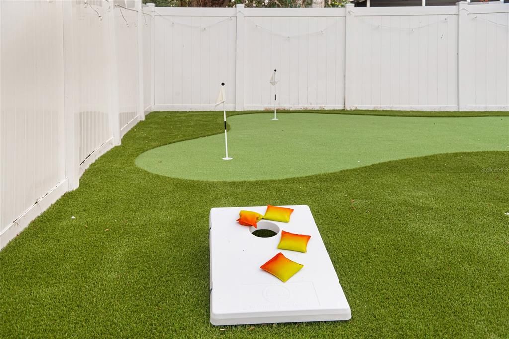 For Sale: $639,900 (5 beds, 2 baths, 2188 Square Feet)