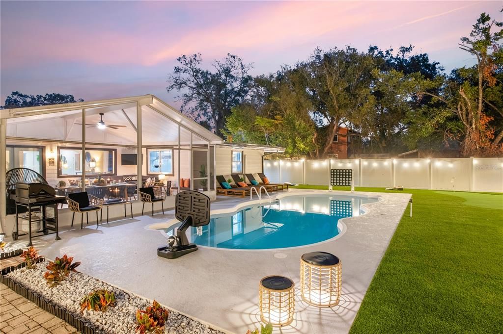 For Sale: $639,900 (5 beds, 2 baths, 2188 Square Feet)