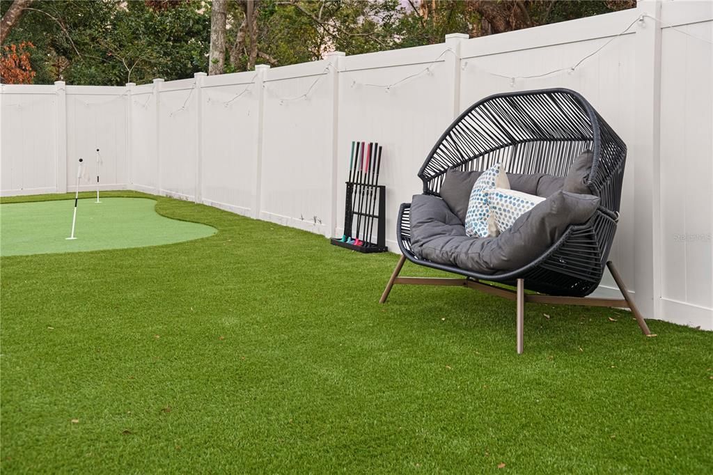 For Sale: $639,900 (5 beds, 2 baths, 2188 Square Feet)