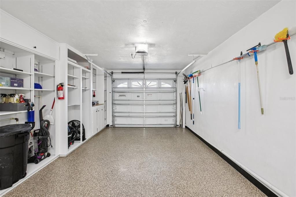 待售: $750,000 (2 贝兹, 3 浴室, 1940 平方英尺)