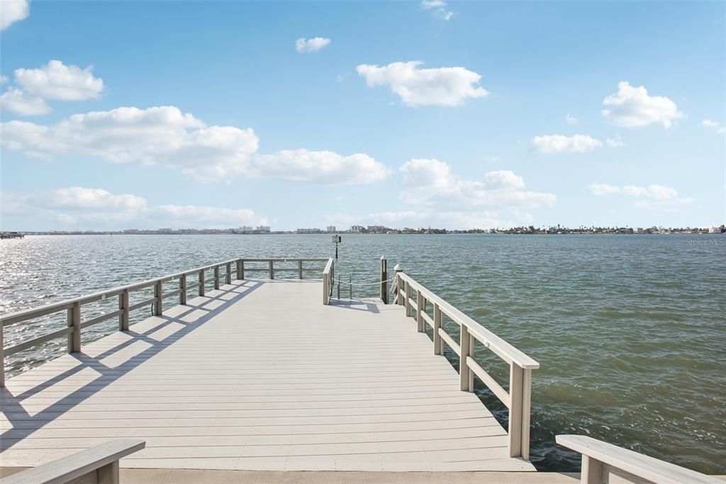 待售: $750,000 (2 贝兹, 3 浴室, 1940 平方英尺)