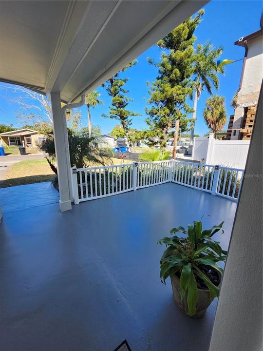 For Sale: $399,000 (3 beds, 2 baths, 1416 Square Feet)