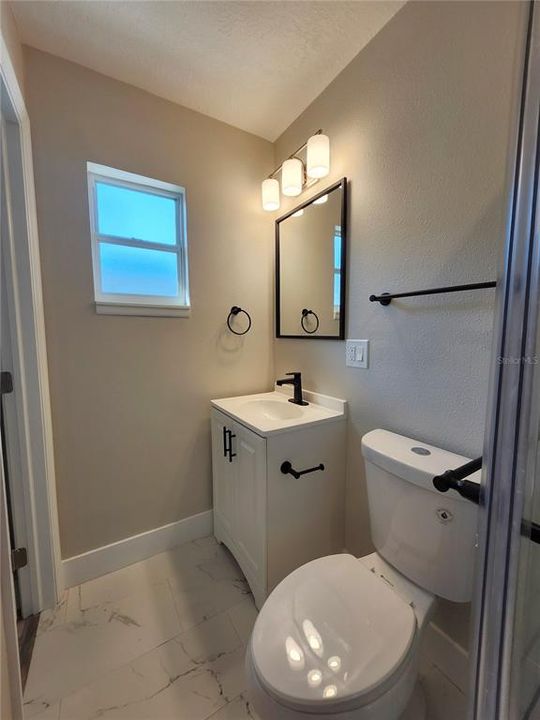 For Sale: $399,000 (3 beds, 2 baths, 1416 Square Feet)