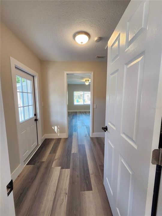 For Sale: $399,000 (3 beds, 2 baths, 1416 Square Feet)