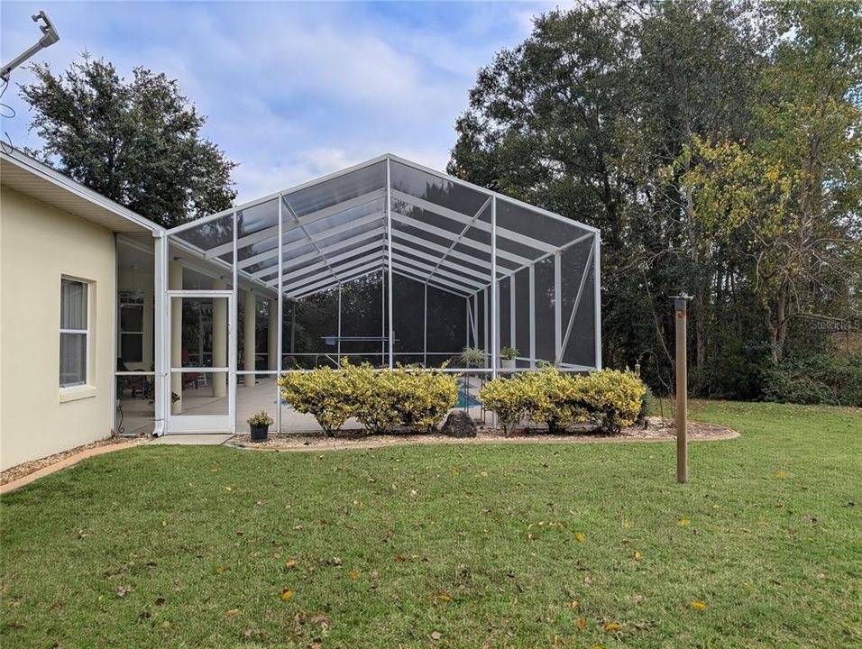 For Sale: $399,000 (3 beds, 2 baths, 2142 Square Feet)