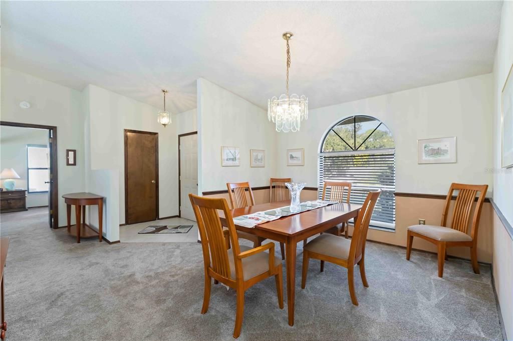 For Sale: $435,000 (3 beds, 2 baths, 1850 Square Feet)