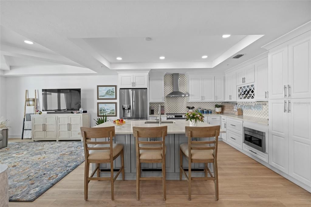 For Sale: $680,000 (2 beds, 2 baths, 1782 Square Feet)